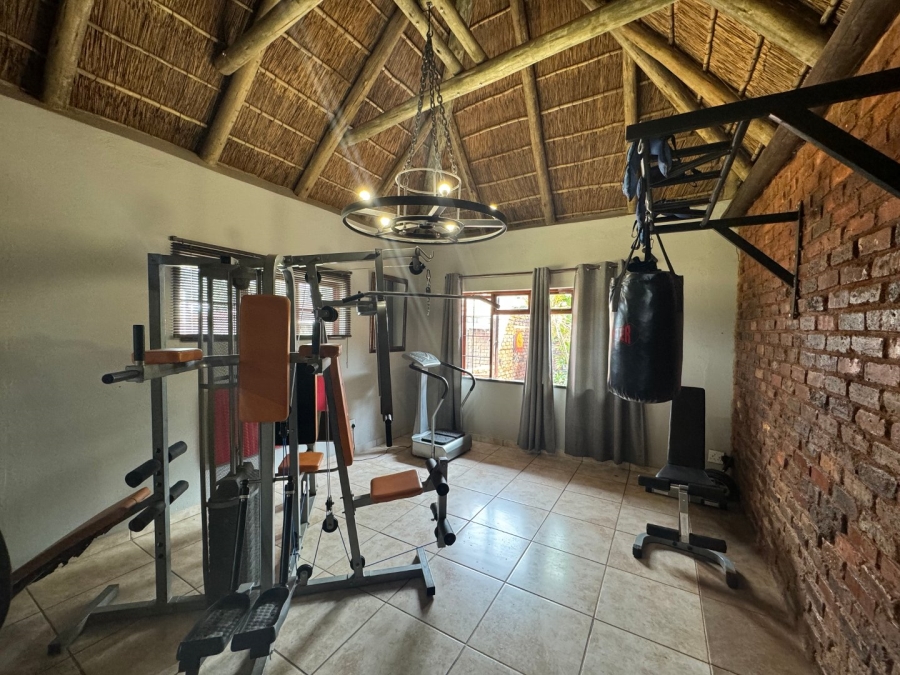 Commercial Property for Sale in Hartbeespoort Rural North West
